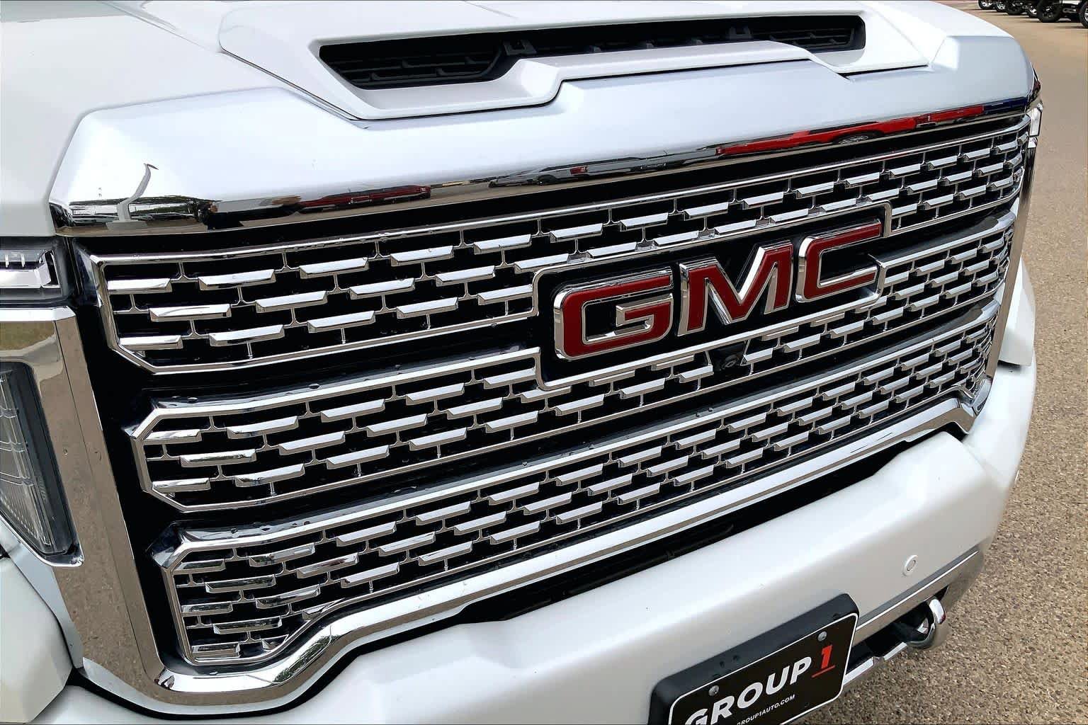 Used 2023 GMC Sierra 2500 Denali w/ Denali Ultimate Package AWD/4WD image 30