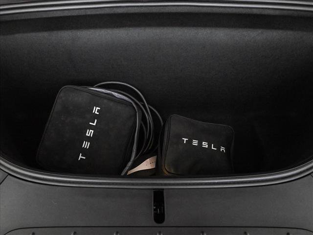 Used 2023 Tesla Model X Plaid AWD/4WD image 2