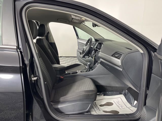 Used 2024 Volkswagen Jetta S image 37