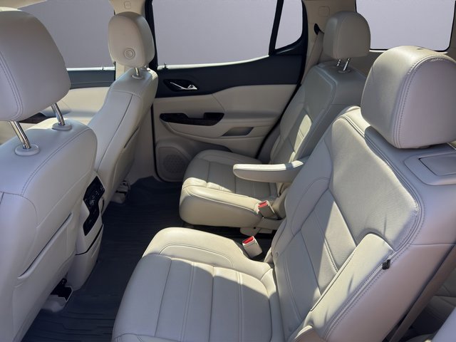 Used 2022 GMC Acadia Denali w/ Denali Ultimate Package image 21