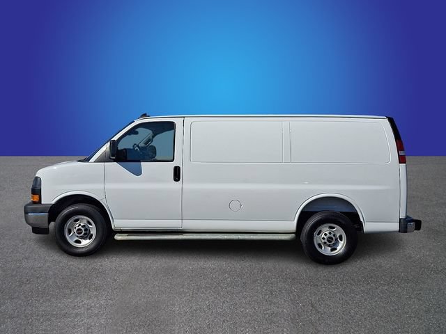 Used 2025 GMC Savana 2500 w/ Driver Convenience Package RWD image 7