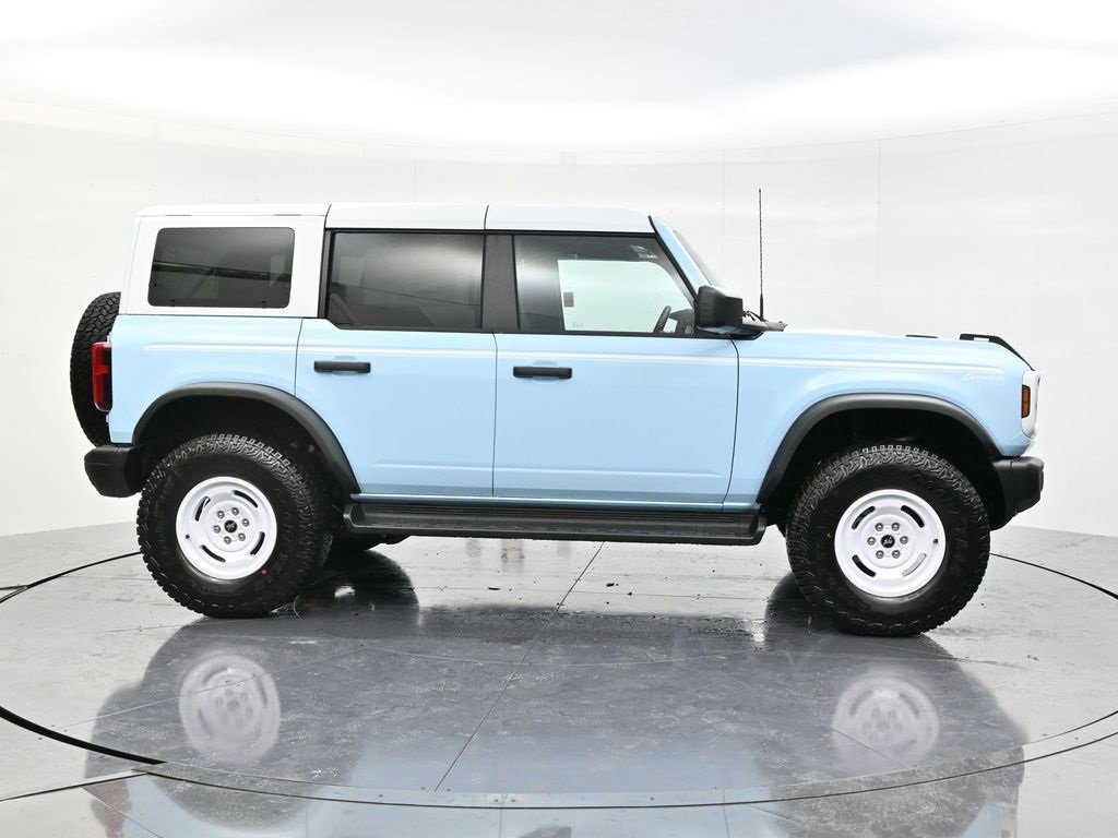 New 2025 Ford Bronco Heritage Edition image 4