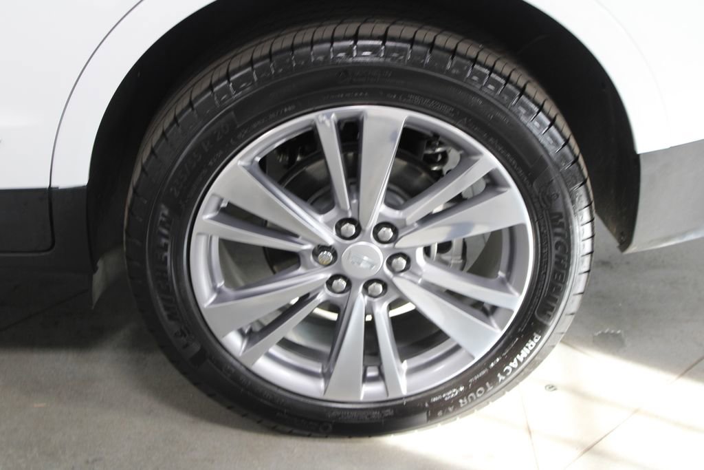 Used 2024 Cadillac XT5 Premium Luxury image 17