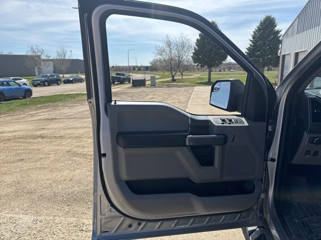 Used 2020 Ford F150 XLT w/ Equipment Group 302A Luxury AWD/4WD image 11