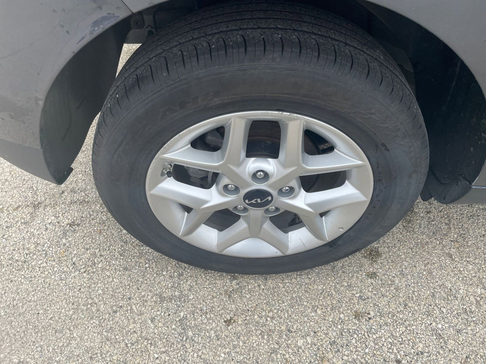 Used 2025 Kia Soul LX w/ LX Technology Package image 28