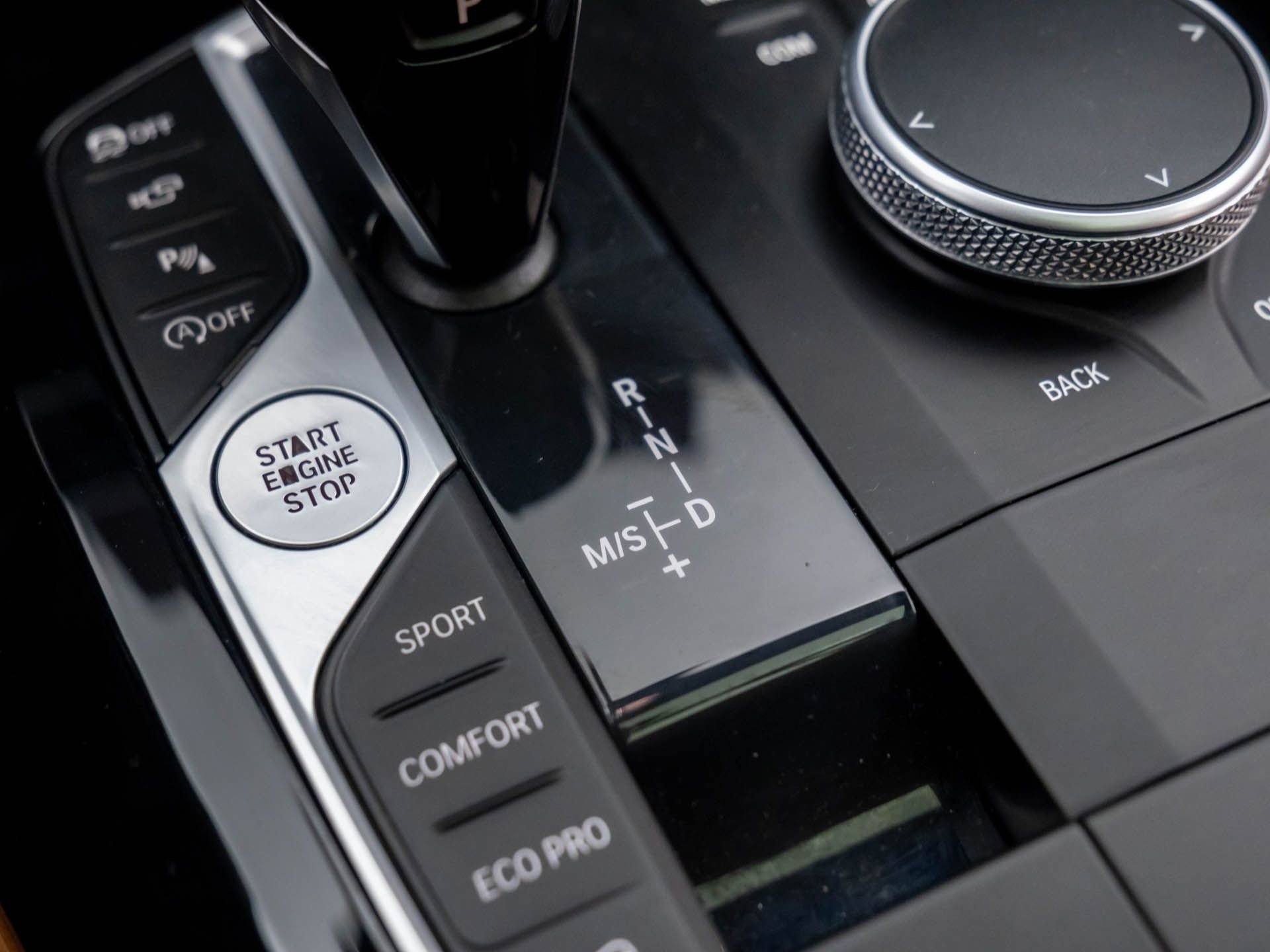 Used 2022 BMW X4 xDrive30i w/ Premium Package image 24