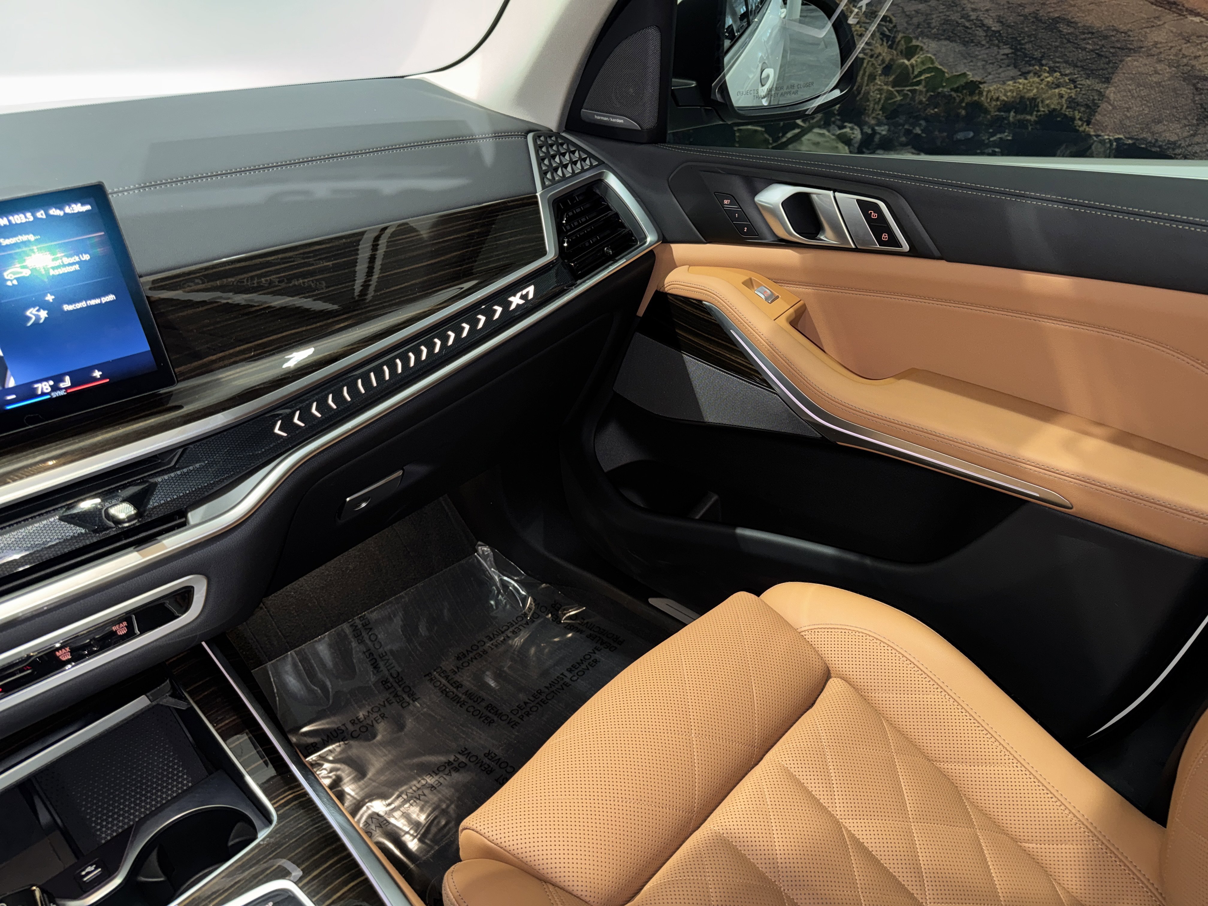 Certified 2025 BMW X7 xDrive40i w/ Premium Package image 30