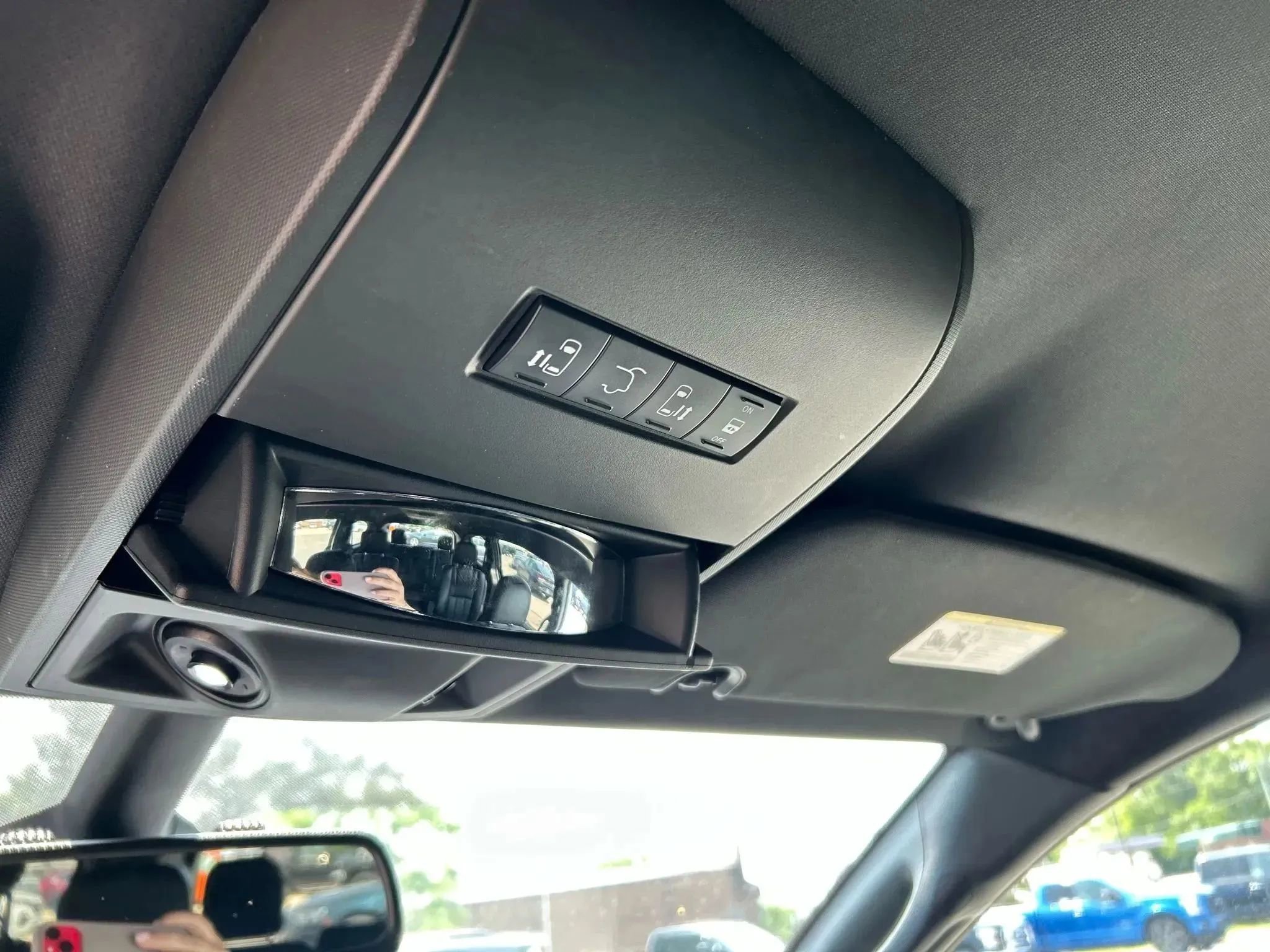 Used 2020 Dodge Grand Caravan GT image 21