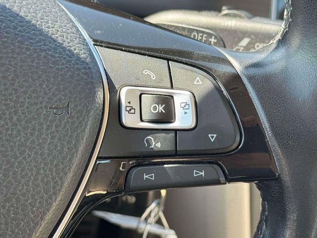 Used 2017 Volkswagen Passat 1.8T R-Line image 22