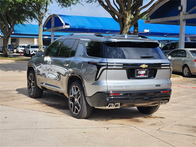 Used 2026 Chevrolet Traverse High Country w/ LPO, Floor Liner Package AWD/4WD image 3