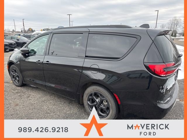 Used 2021 Chrysler Pacifica Limited w/ S Appearance Package image 7