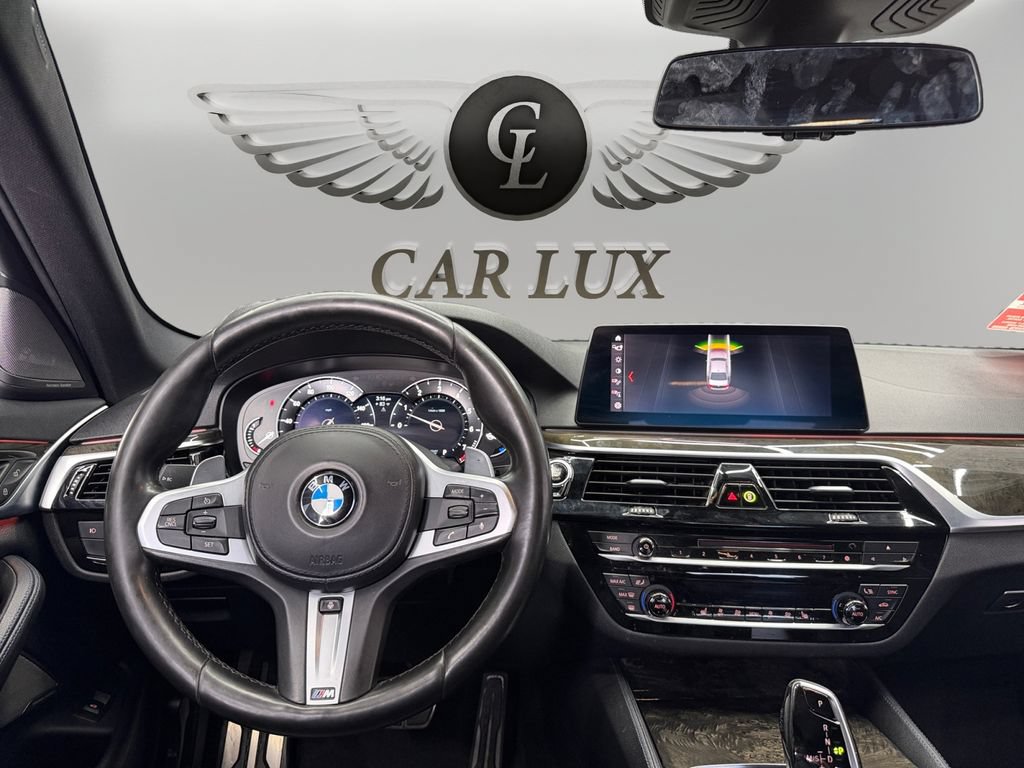 Used 2019 BMW 530i w/ M Sport Package RWD image 10
