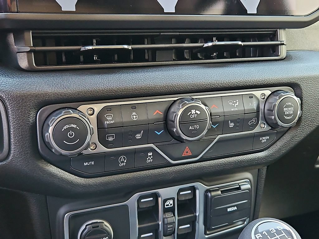 New 2027 Jeep Wrangler Unlimited Sport AWD/4WD image 17