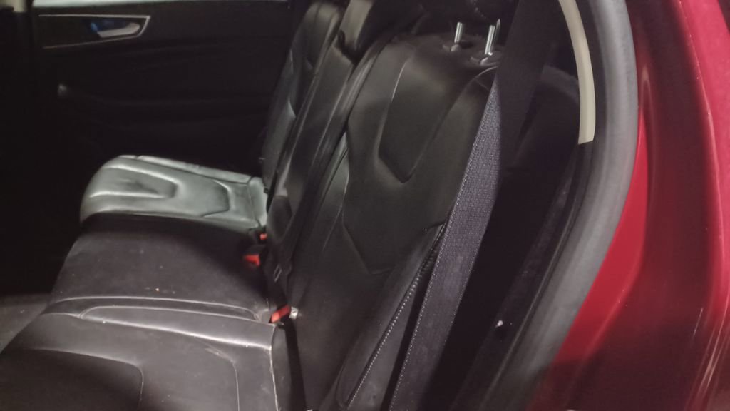 Used 2019 Ford Edge Titanium w/ Cold Weather Package image 7
