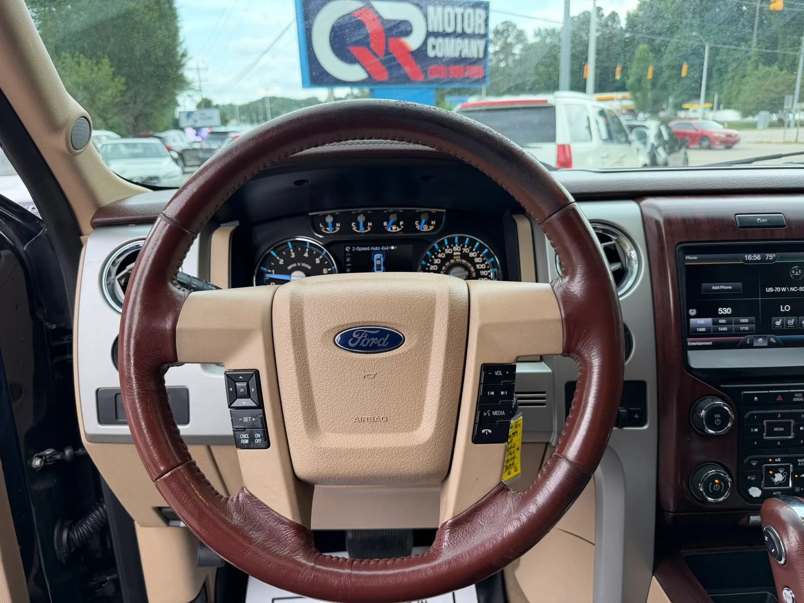 Used 2014 Ford F150 King Ranch w/ King Ranch Luxury Package AWD/4WD image 14