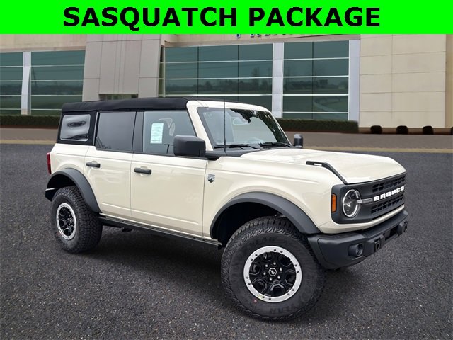 New 2025 Ford Bronco Big Bend w/ Black Diamond Package