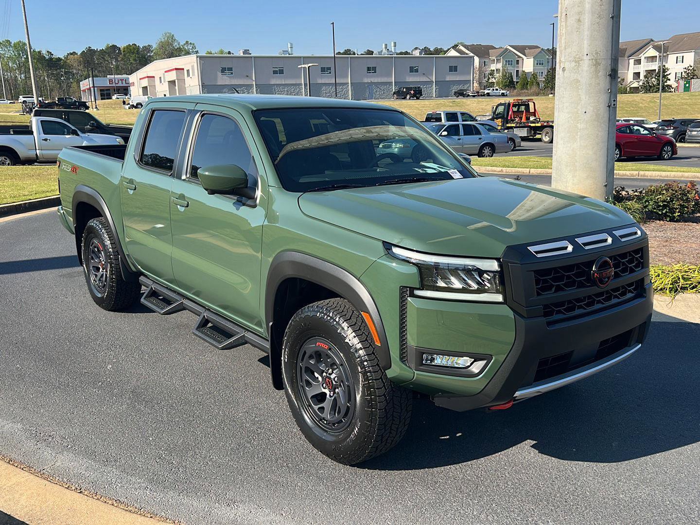 New 2026 Nissan Frontier PRO-4X w/ Pro Premium Package image 8