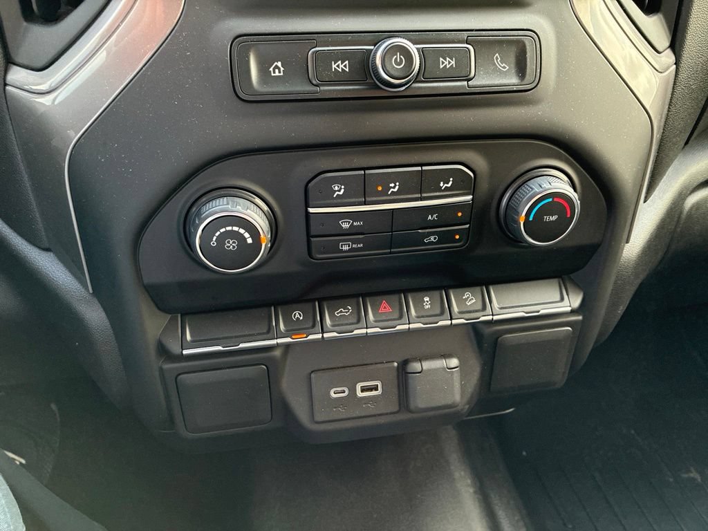 Used 2022 Chevrolet Silverado 1500 Custom Trail Boss w/ LPO, Dark Essentials Package AWD/4WD image 30