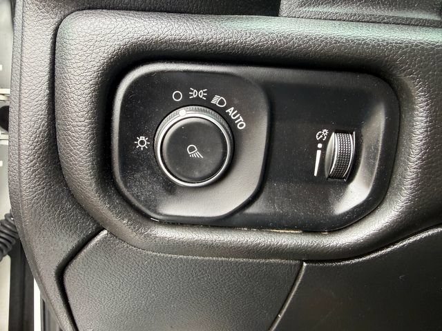 Used 2021 RAM 2500 Big Horn AWD/4WD image 11