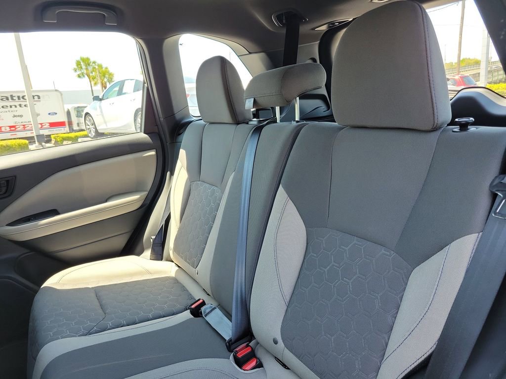 Certified 2025 Subaru Forester w/ Convenience Package #1 AWD/4WD image 9