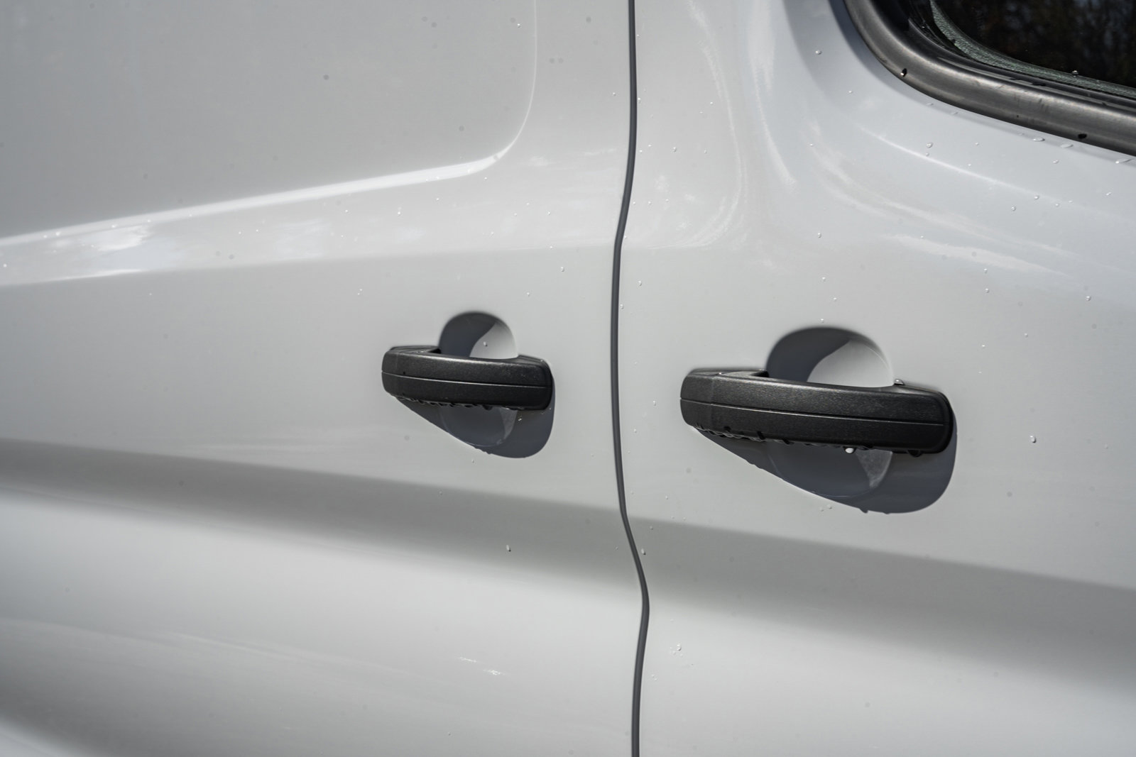 New 2026 Ford Transit 250 148 Medium Roof w/ Load Area Protection Package image 14