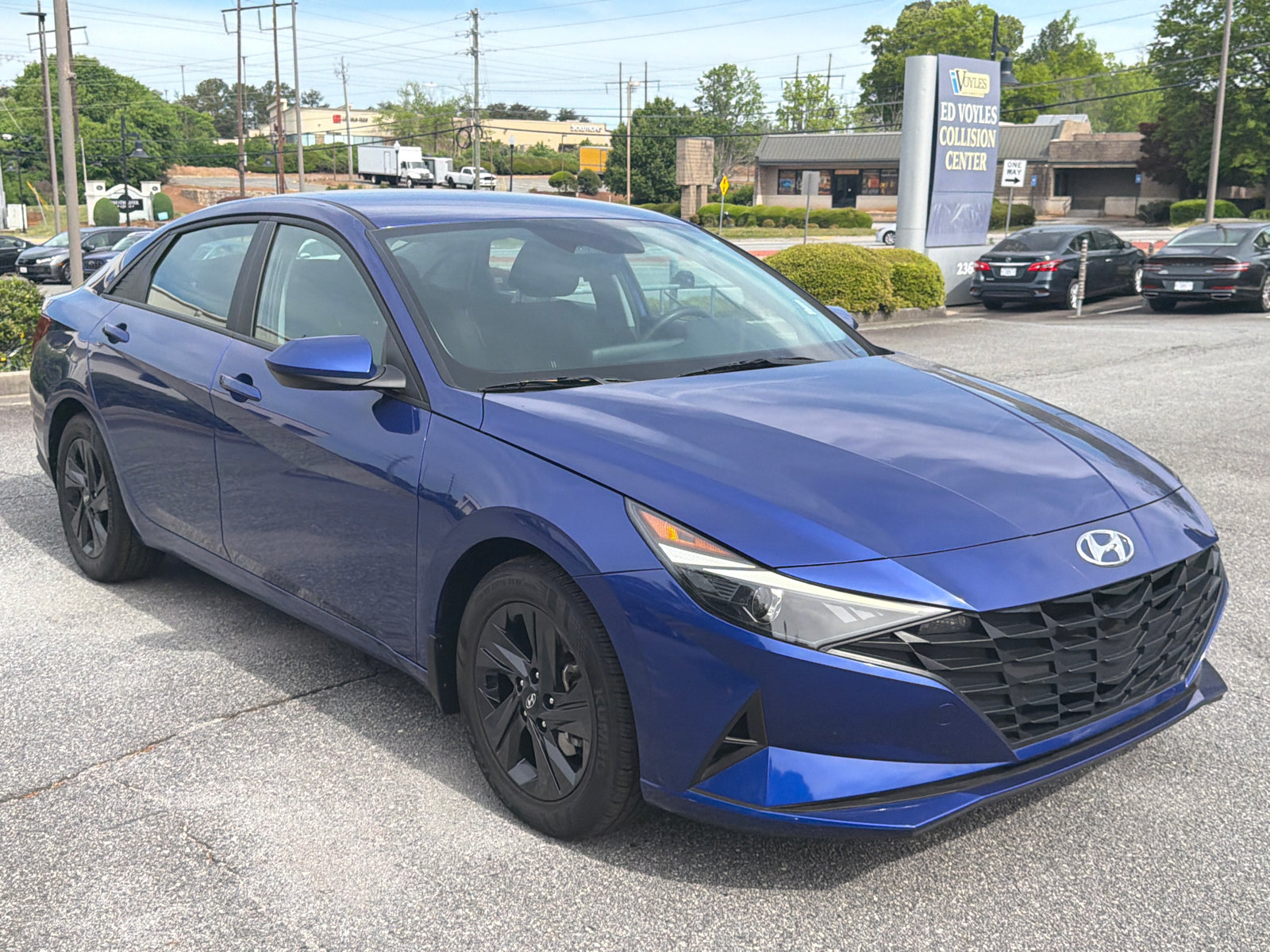 Certified 2023 Hyundai Elantra SEL FWD image 3
