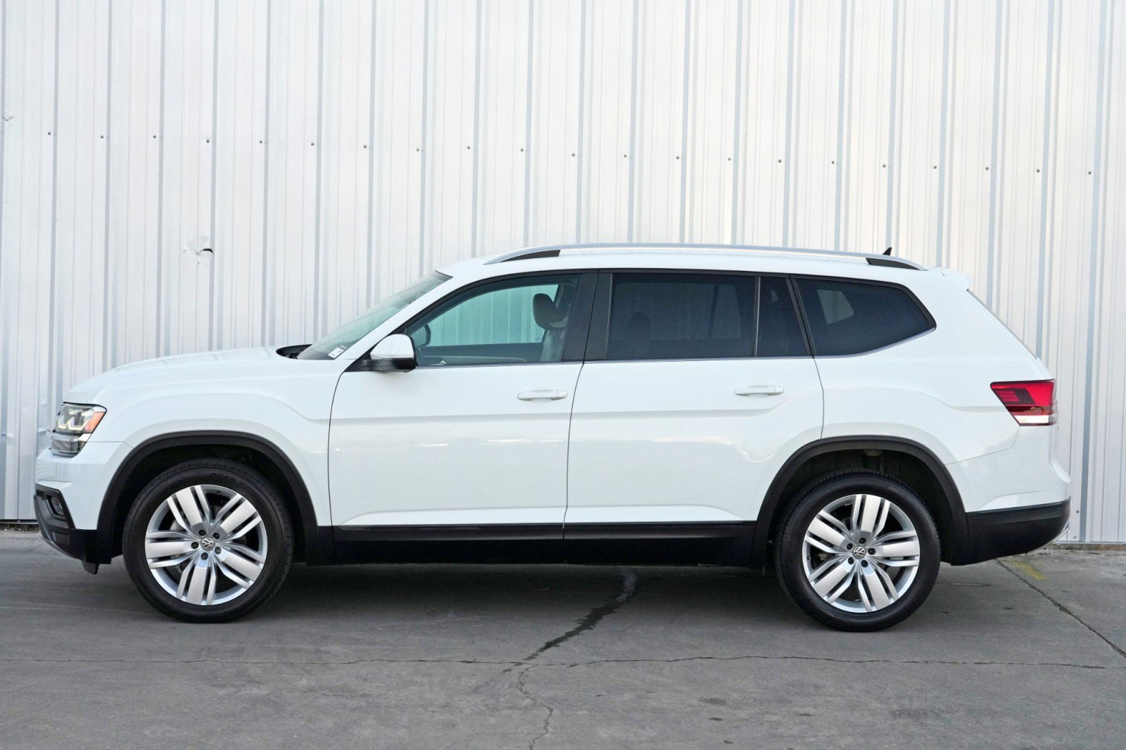 Used 2019 Volkswagen Atlas SE w/ Towing Package image 47