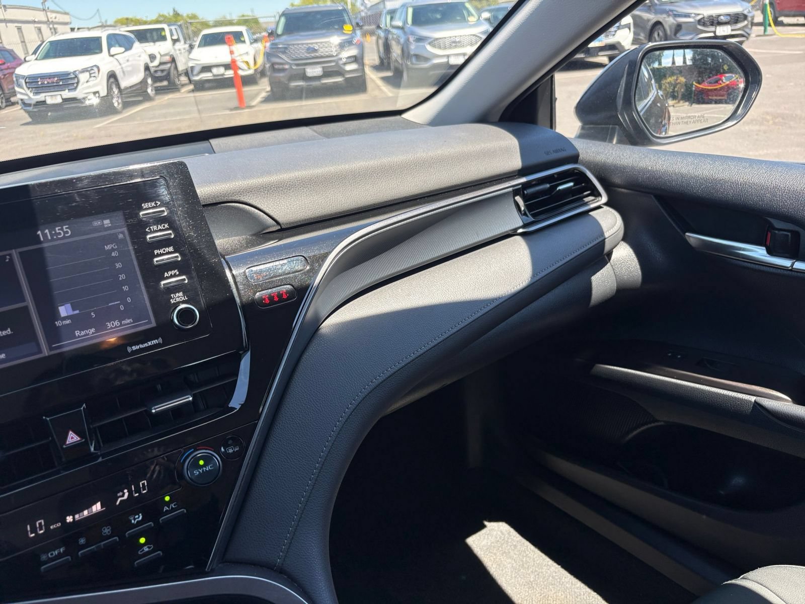 Used 2023 Toyota Camry LE FWD image 35