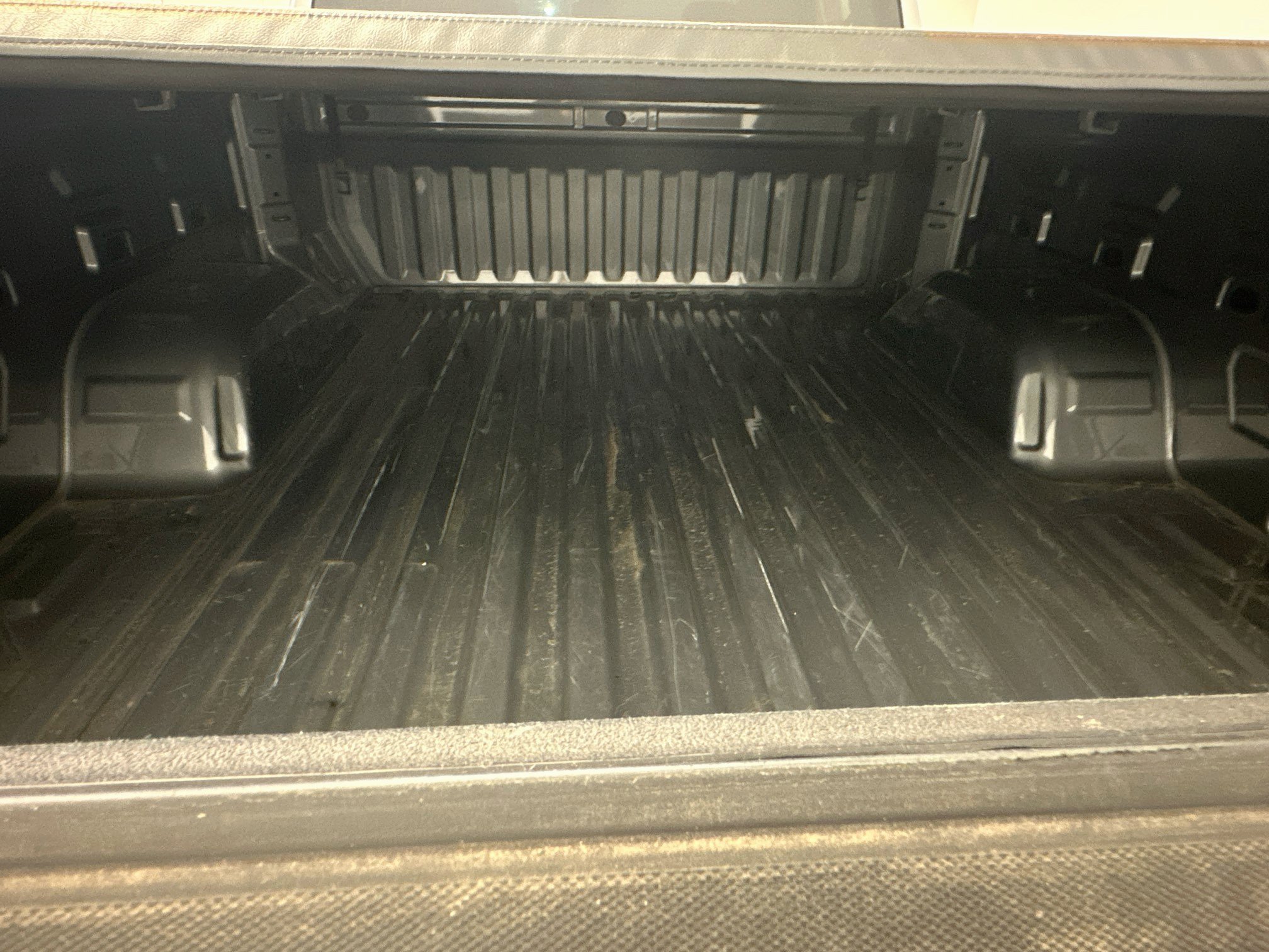 Used 2024 Chevrolet Silverado 1500 LT AWD/4WD image 30