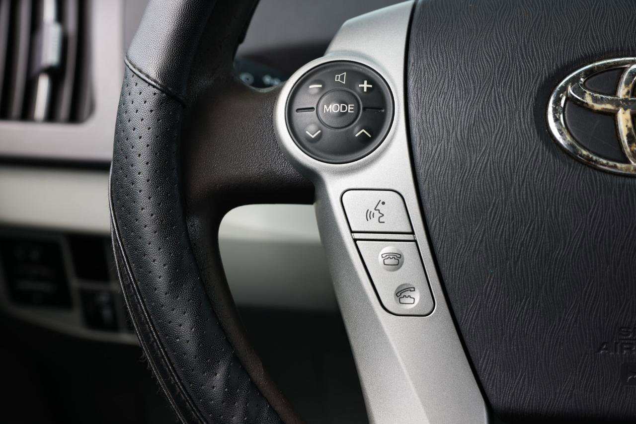 Used 2010 Toyota Prius Two FWD image 23