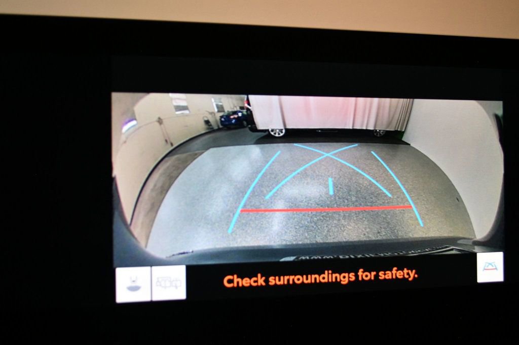 Used 2024 Toyota Grand Highlander AWD Hybrid image 74