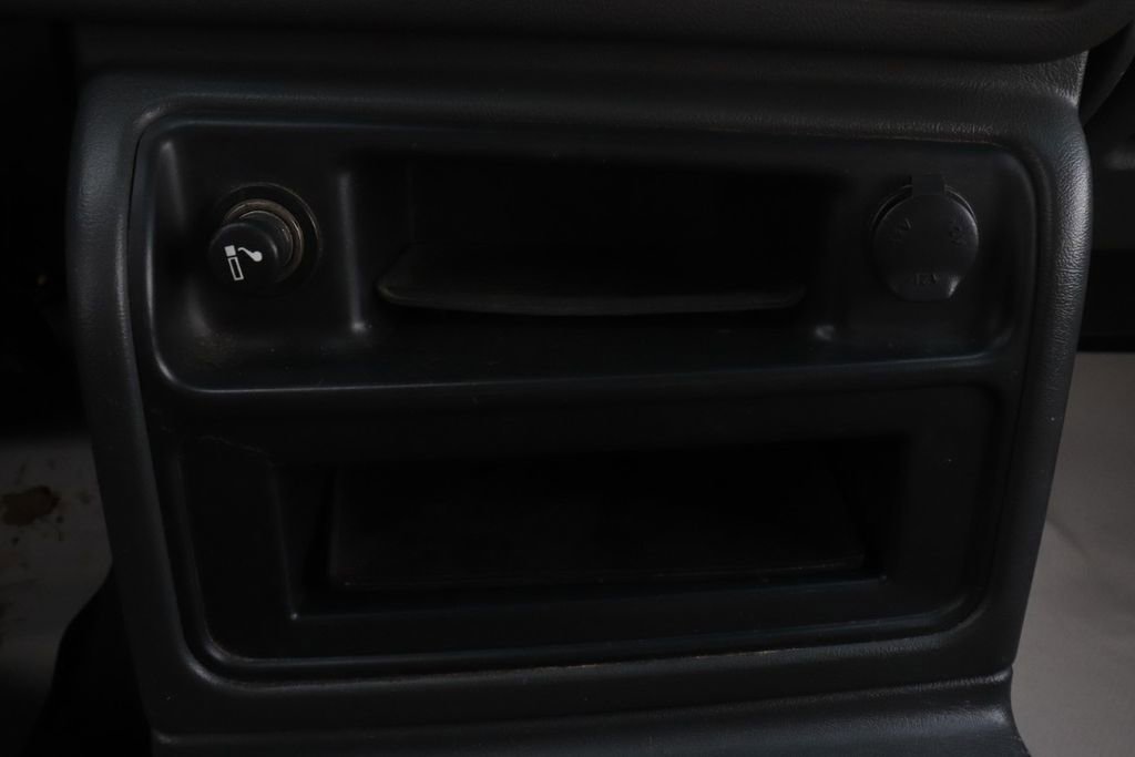 Used 2003 GMC Sierra 3500 SLE image 19