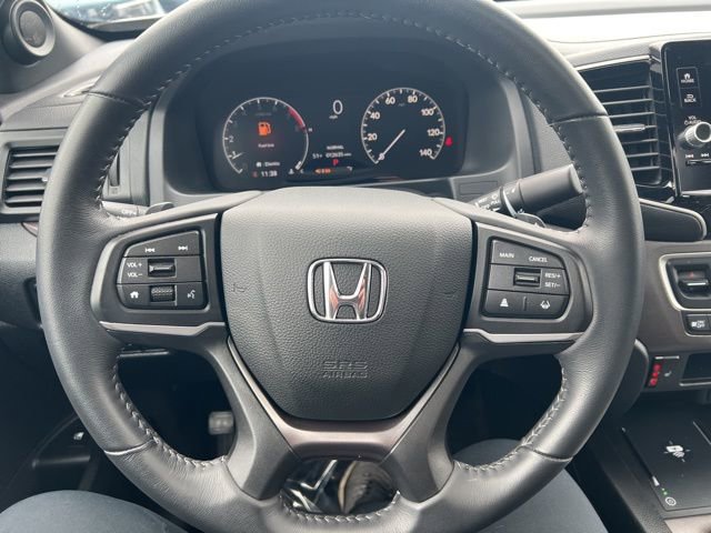 Used 2025 Honda Ridgeline RTL image 12