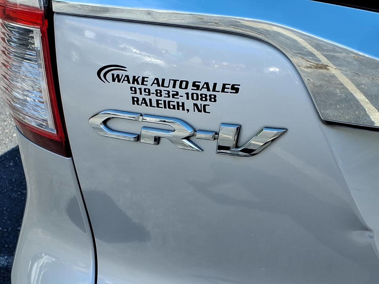 Used 2016 Honda CR-V LX image 5