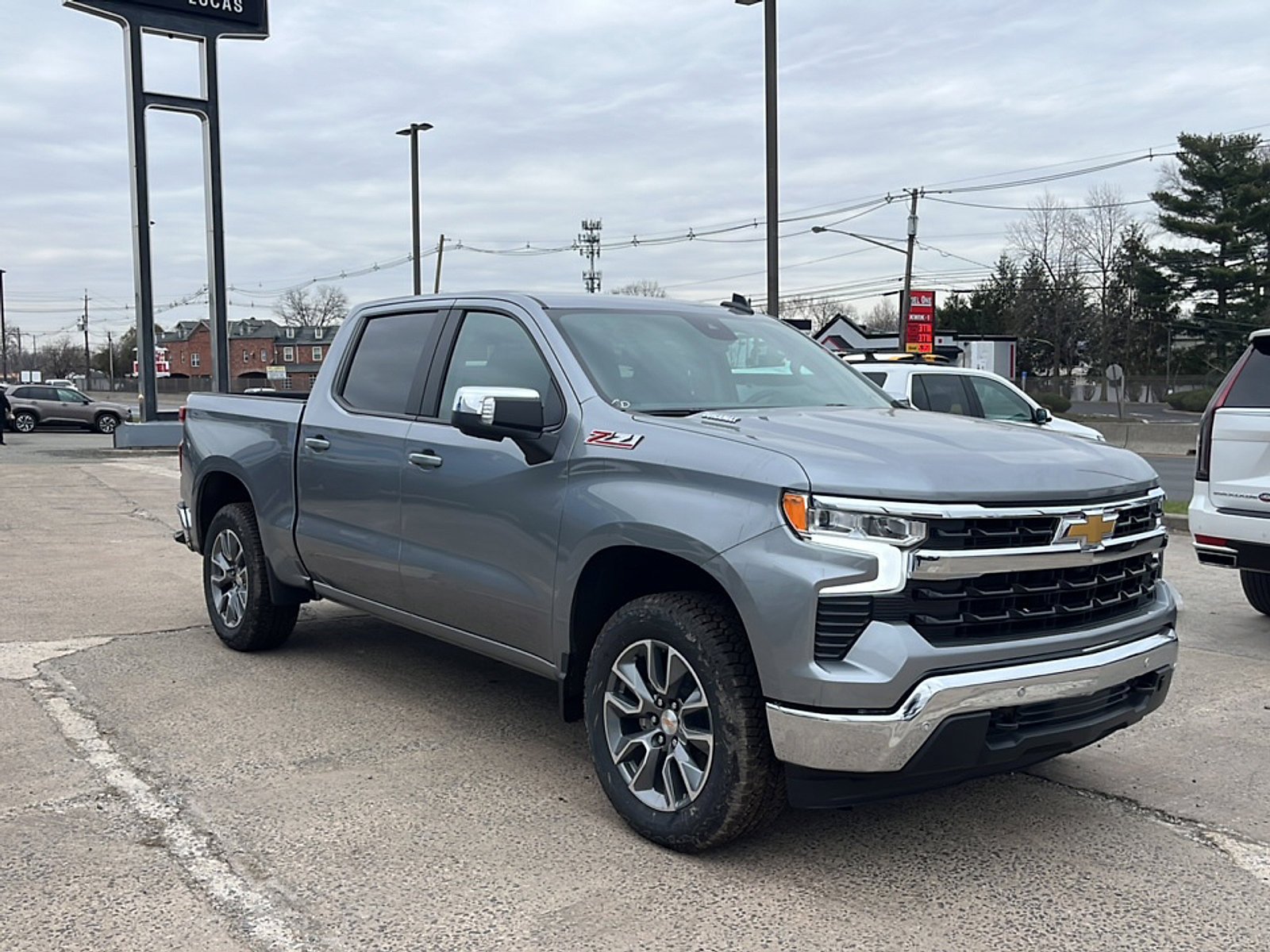 New 2026 Chevrolet Silverado 1500 LT w/ Z71 Off-Road Package AWD/4WD image 4