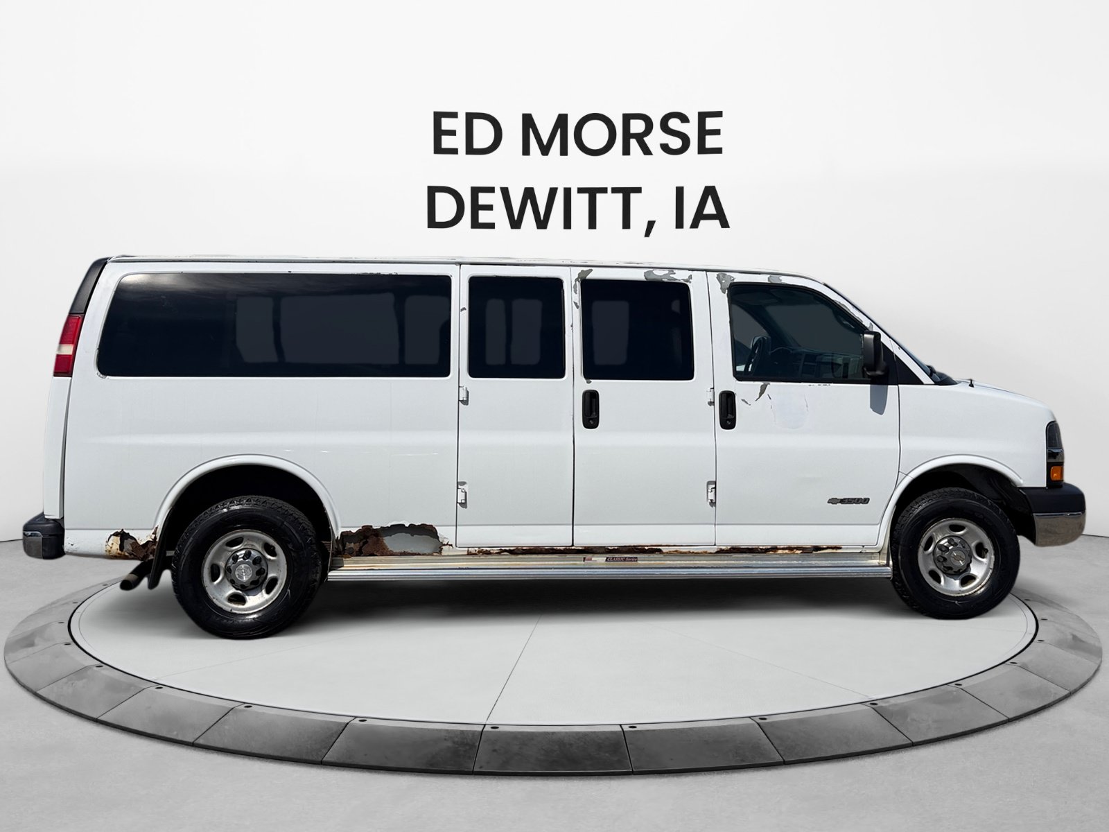 Used 2004 Chevrolet Express 3500 Extended Passenger w/ LS Preferred Equipment Group RWD image 6