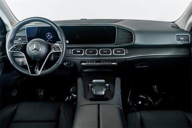 Used 2024 Mercedes-Benz GLE 450 4MATIC w/ Winter Package image 30