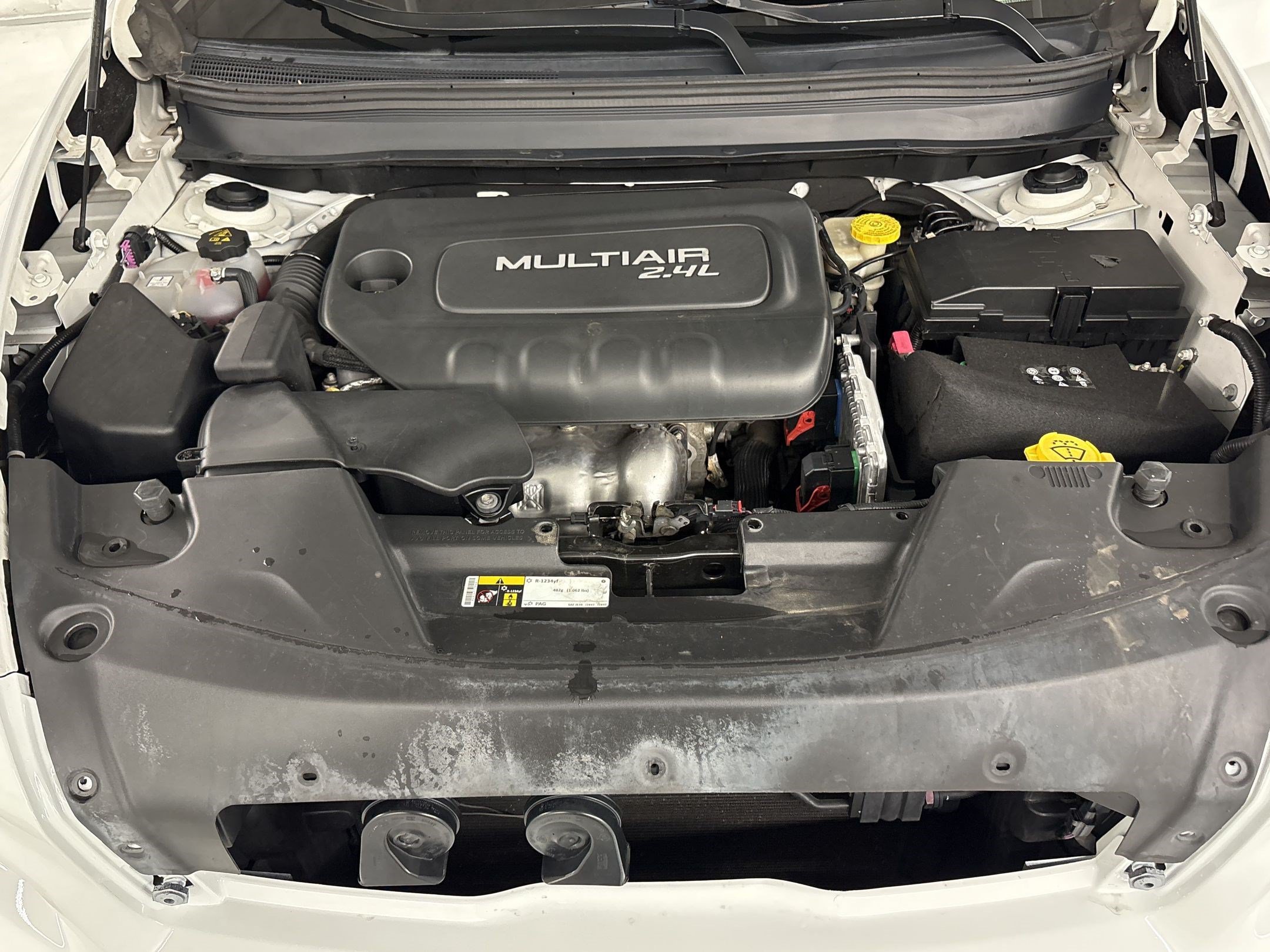 Used 2014 Jeep Cherokee Limited FWD image 32