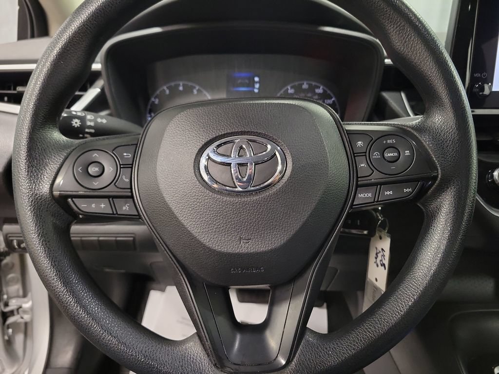 Used 2023 Toyota Corolla LE FWD image 18