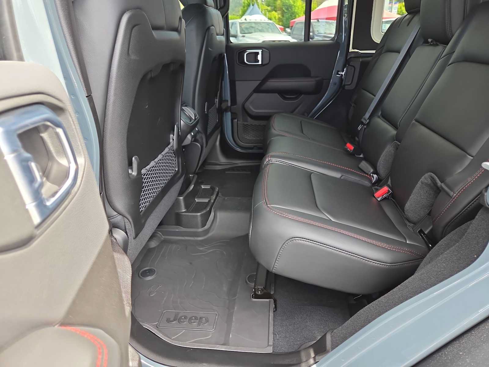 New 2026 Jeep Wrangler Unlimited Rubicon AWD/4WD image 21