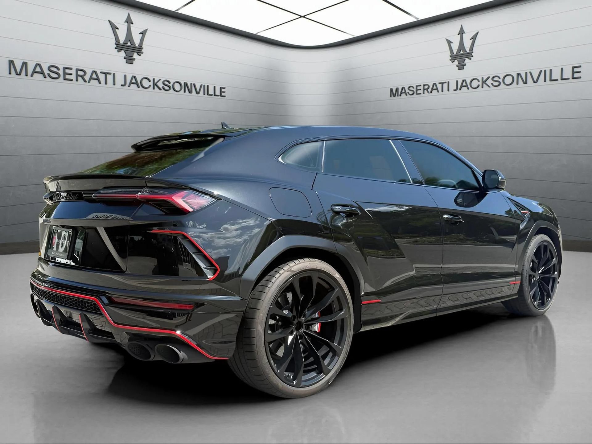 Used 2021 Lamborghini Urus AWD/4WD image 15