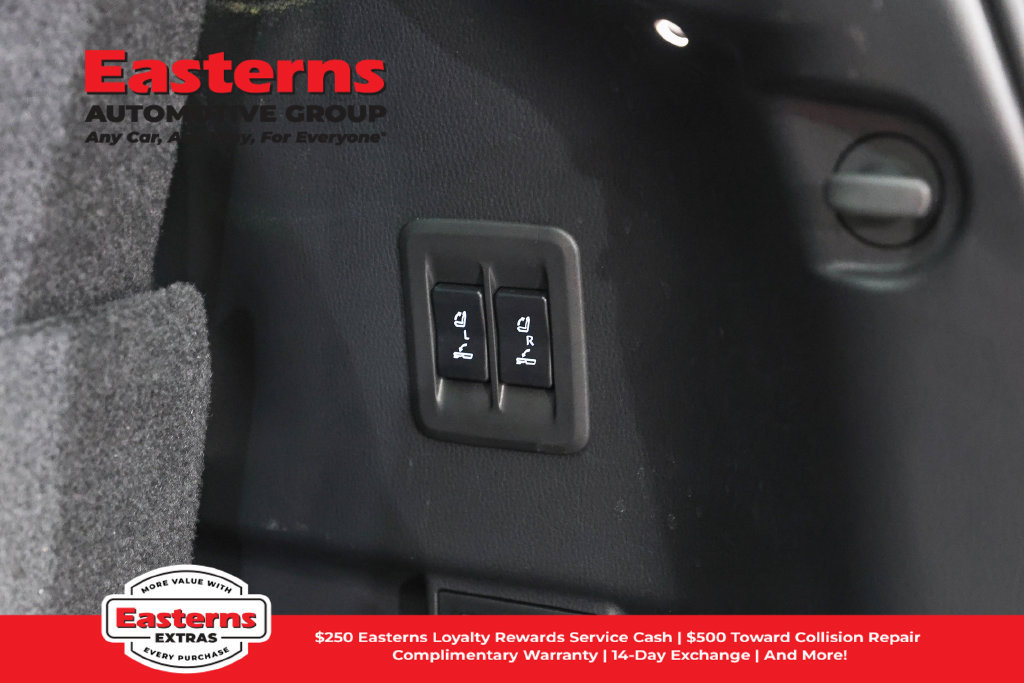 Used 2024 Lexus GX 550 w/ Cold Area Package AWD/4WD image 25