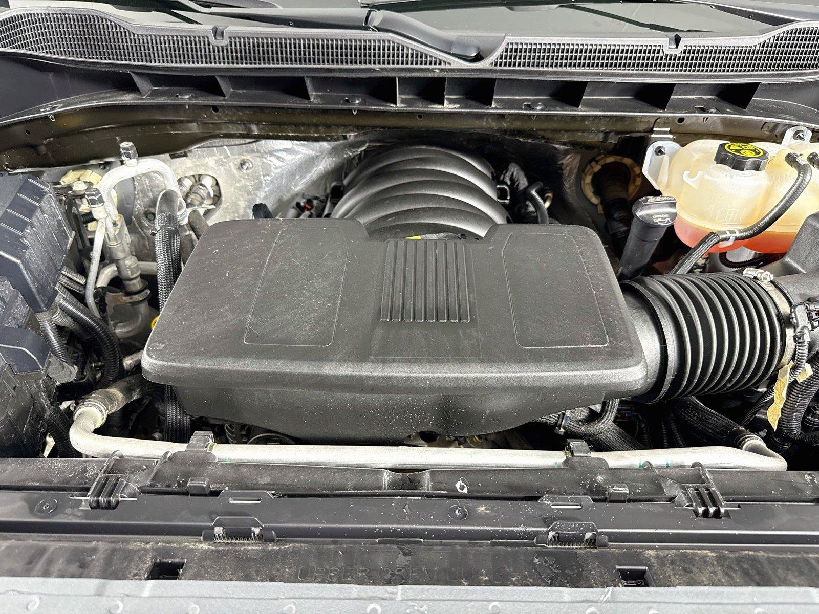 Used 2024 Chevrolet Silverado 1500 Custom Trail Boss AWD/4WD image 29