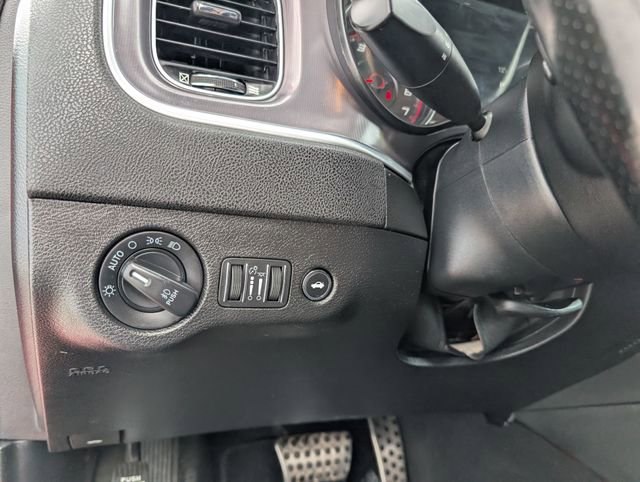 Used 2019 Dodge Charger Scat Pack image 8