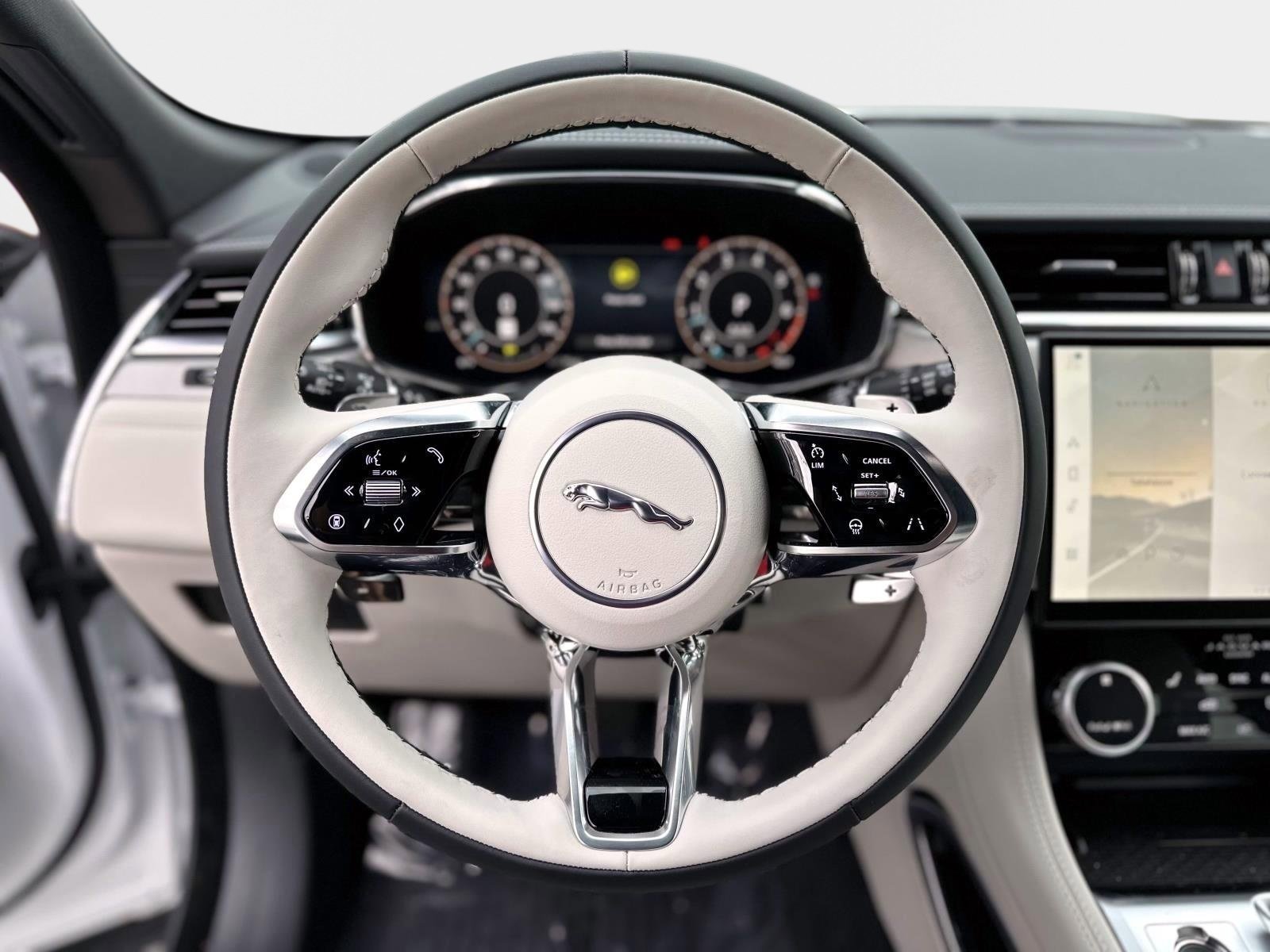 New 2026 Jaguar F-PACE R-Dynamic S AWD/4WD image 20