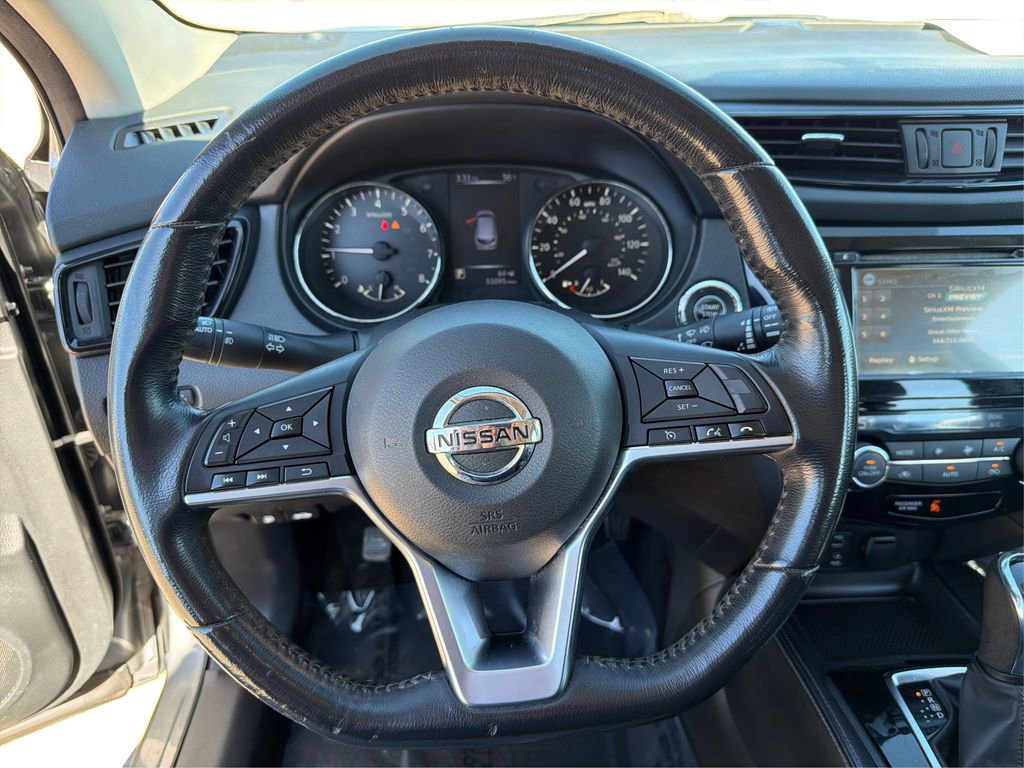 Used 2017 Nissan Rogue Sport SL FWD image 17