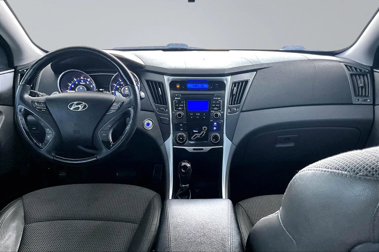 Used 2011 Hyundai Sonata SE FWD image 7