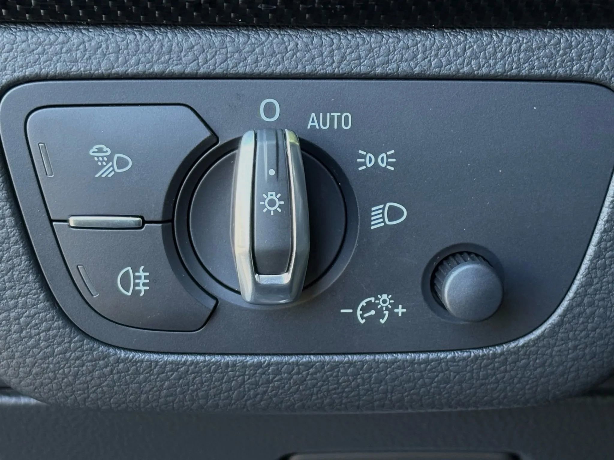 Used 2019 Audi SQ5 Premium Plus w/ Premium Plus Package image 20