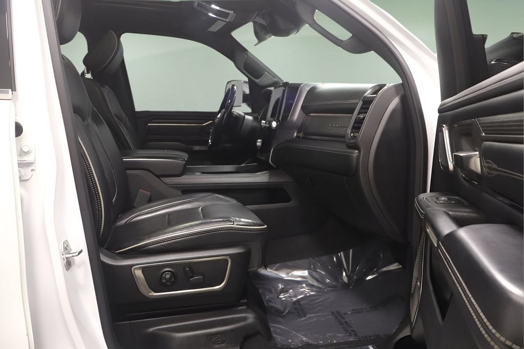 Used 2019 RAM 1500 Limited AWD/4WD image 15