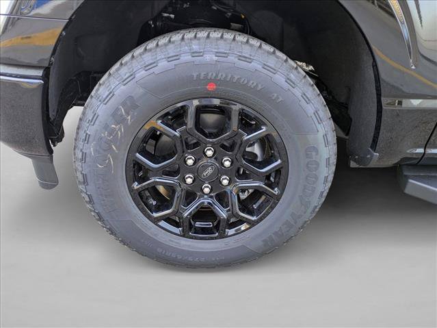 New 2026 Ford F150 XLT w/ Equipment Group 302A MID AWD/4WD image 10